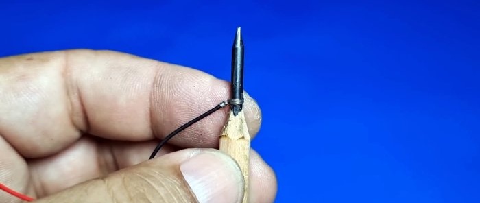 Sådan laver du hurtigt et loddekolbe fra en 5 V blyant