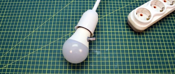 Как да добавите контрол на яркостта към LED лампа