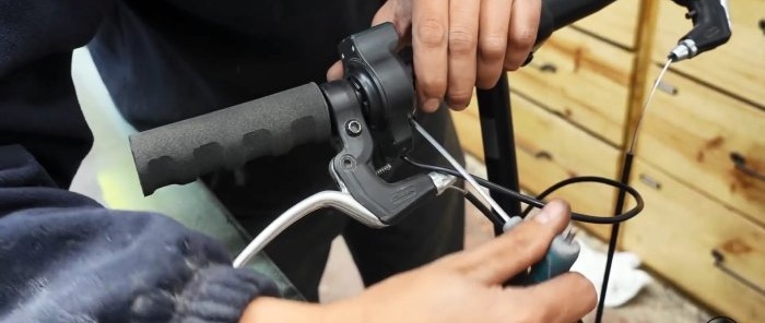 Kaip pagaminti paprastą elektrinį paspirtuką iš vaikiško dviračio