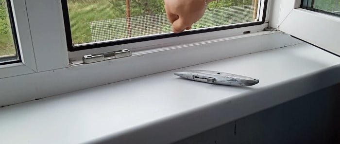 ซ่อมแซมมุ้งลวดได้อย่างรวดเร็วโดยไม่ต้องถอดออกจากหน้าต่าง