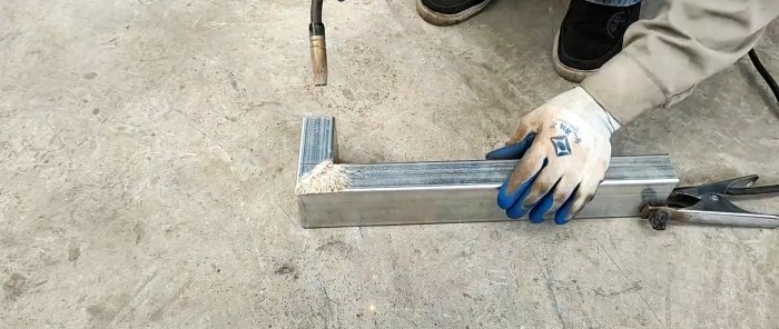 كيفية صنع موقد خشب 2 في 1 من اسطوانة غاز مع تسخين الماء بالتوازي