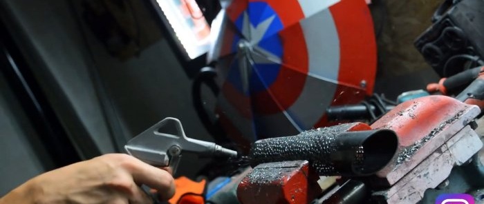Wie man einen effektiven Schalldämpfer für einen Motorradmotor herstellt