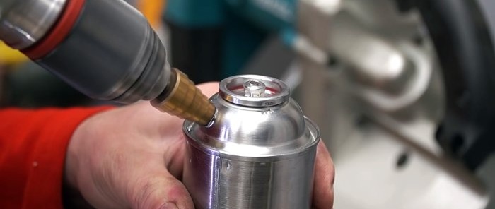 Cómo hacer un mini chorro de arena con una lata de aerosol