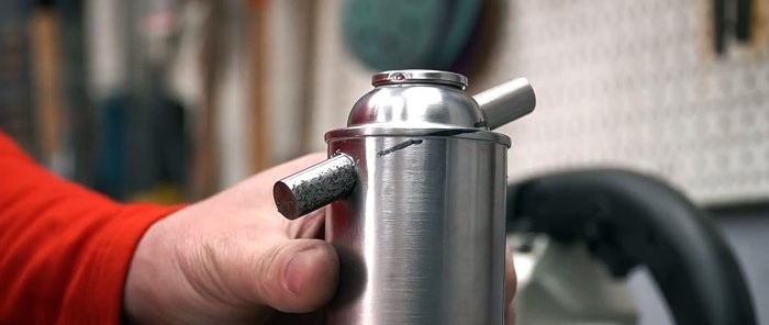 Ako vyrobiť mini pieskovač pomocou aerosólovej plechovky