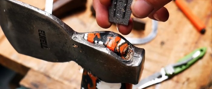 Como fazer cabo de machado com tampas de garrafas PET