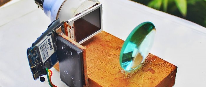 The idea of ​​using an old mobile phone or how to make a simple projector for watching videos