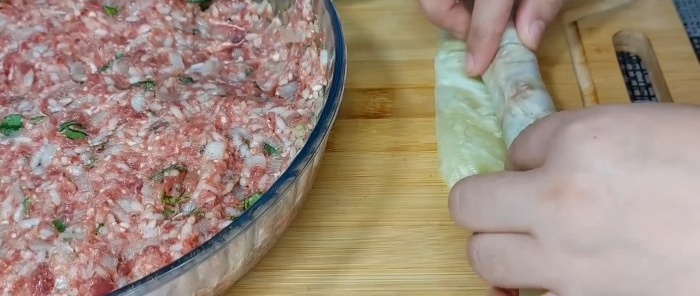 Delicious cabbage rolls according to a Chinese recipe