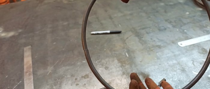 How to quickly bend the perfect ring using a simple device