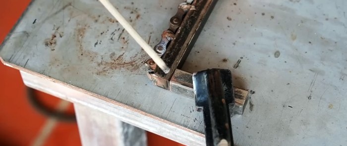 Comment fabriquer un tendeur de maillon de chaîne à partir de pièces de vélo