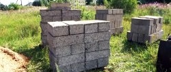 How to make warm blocks from sawdust concrete