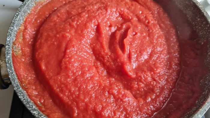 Tomato paste recipe is not for lazy people