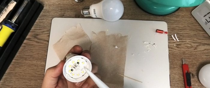 Basic instructions on how to repair an LED lamp without replacing parts