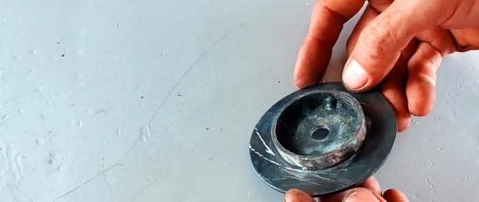 Wie man aus Metallresten einen Riegel für eine Kutschentür herstellt