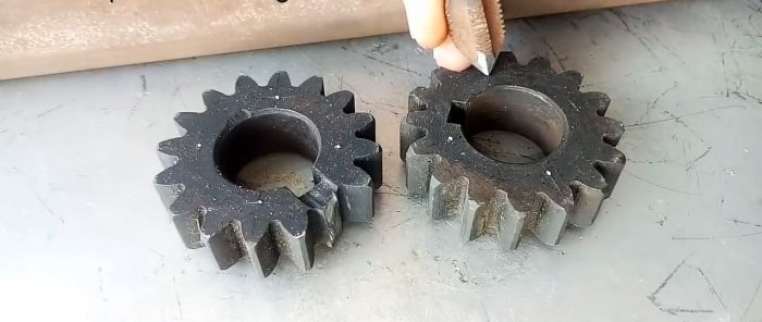 Paano gumawa ng isang metal na basket mula sa mga tungkod gamit ang isang tool sa kamay