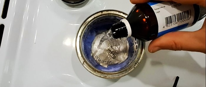 Jak zrobić palnik do ogrzewania i gotowania z puszki