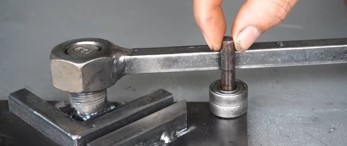 Πώς να φτιάξετε μια συσκευή για την κατασκευή ενός ισχυρού πλέγματος