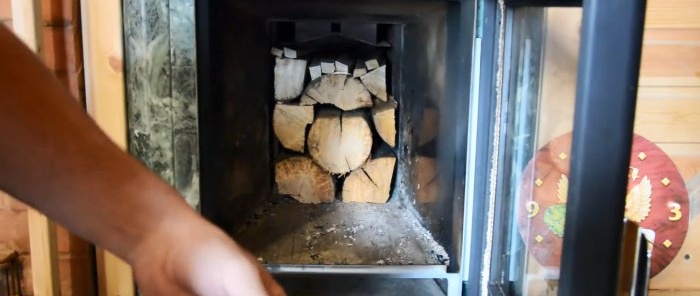 How to lay firewood for long burning with maximum efficiency