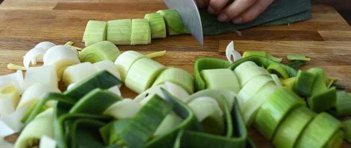 Świetnym sposobem na konserwację warzyw jest przygotowanie naturalnych kostek bulionowych