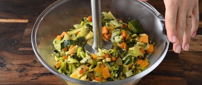 Une excellente façon de conserver les légumes est de préparer des cubes de bouillon naturels