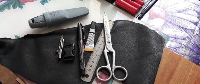Wie man ein Taschenmesseretui zum Aufhängen herstellt