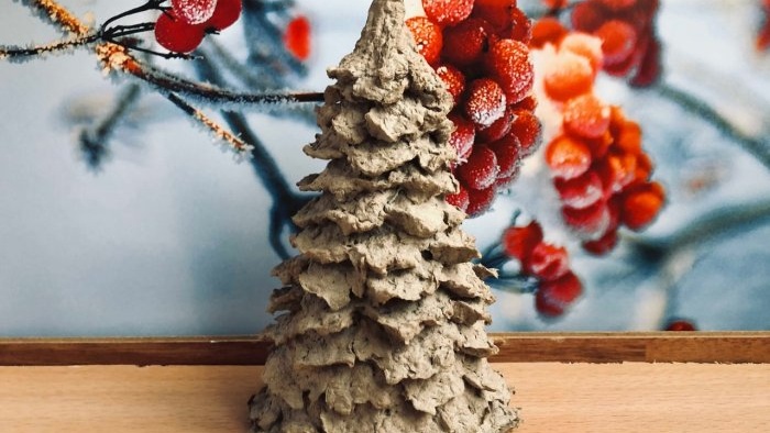 Ako vyrobiť malý a elegantný vianočný stromček