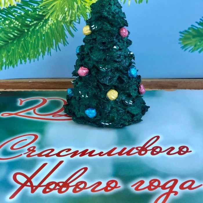 Ako vyrobiť malý a elegantný vianočný stromček