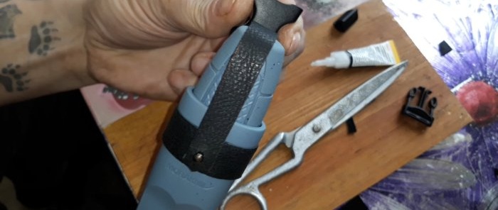 Kaip pasidaryti pakabinamą kišeninio peilio dėklą