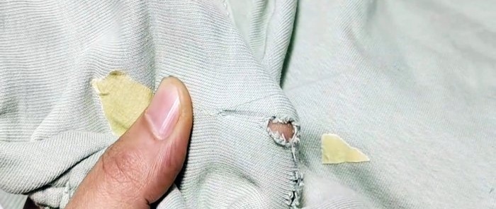 How to quietly sew up a hole in clothing