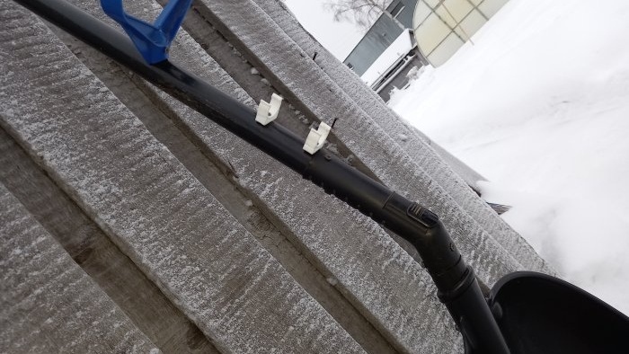 Paano Mag-upgrade ng Snow Shovel