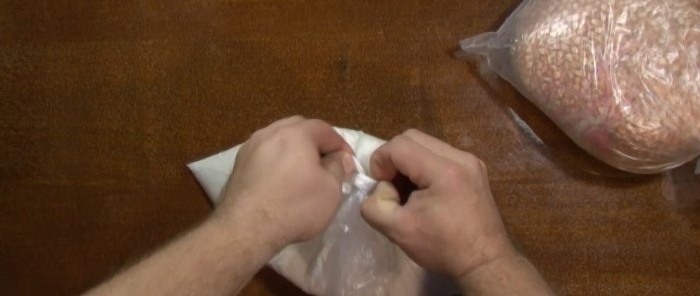 How to untie a knot on a package without any problems