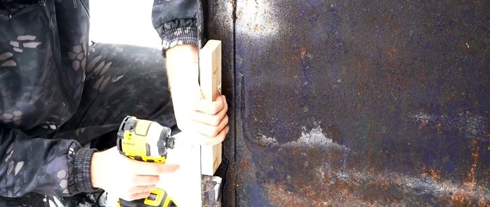 Cómo aislar de forma fiable puertas de garaje
