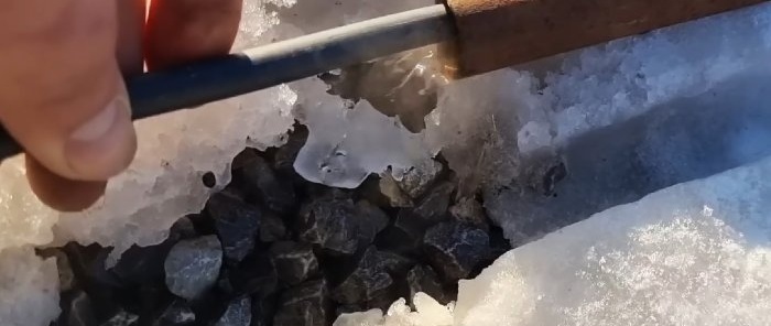 Como descongelar um tubo subterrâneo sem complicações desnecessárias