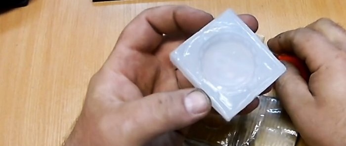Hoe maak je een plastic deksel?