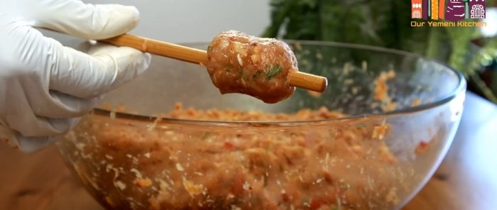 Shish kebab without skewers and grill in a frying pan