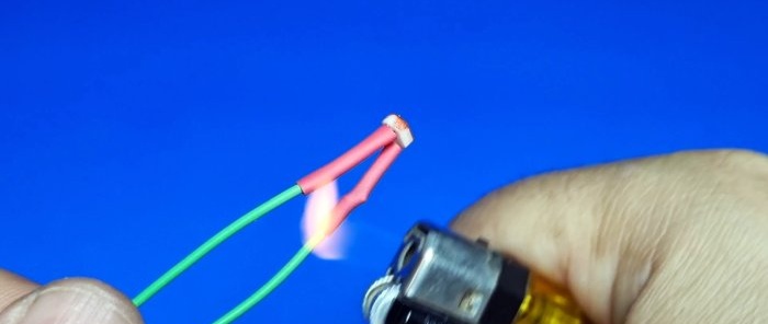 Како направити аутоматску ЛЕД лампу од обичне