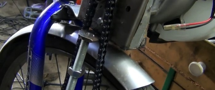 Πώς να φτιάξετε μια μοτοσικλέτα με βάση μια μηχανή χλοοκοπτικής