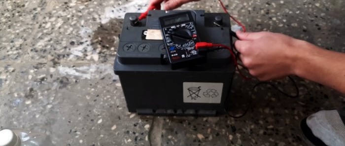 How to restore a battery with baking soda