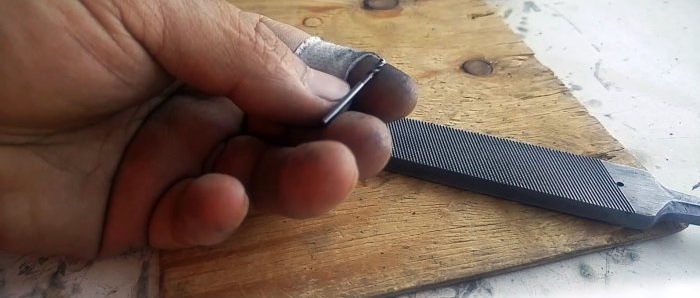 Comment percer un trou de petit diamètre dans de l'acier trempé