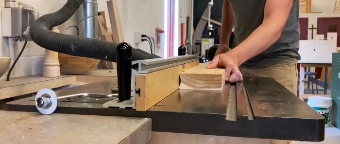 איך להכין אמבט עץ מחומם מדוד עץ