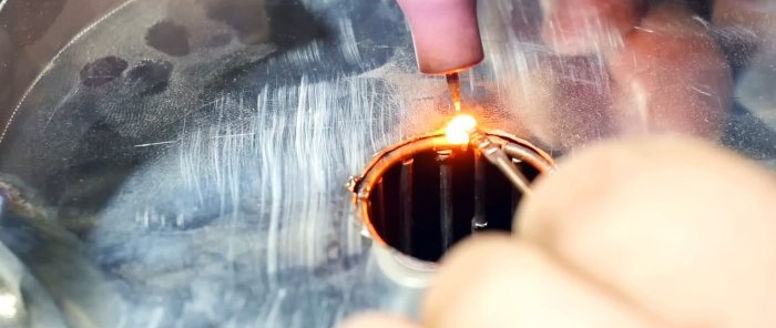 Hvordan lage en komfyr som et finsk stearinlys med justerbar flamme