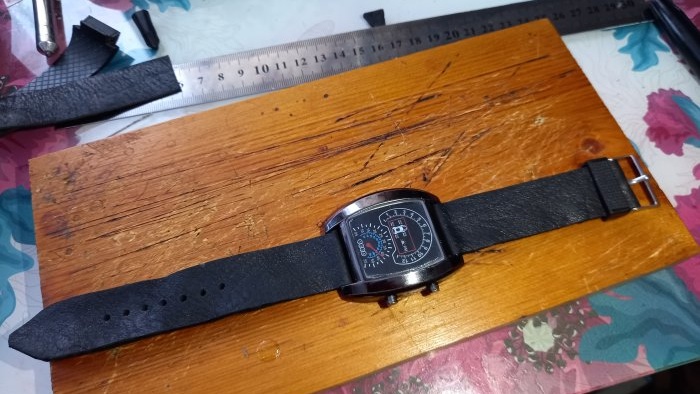 Как да поправите счупена каишка на часовник