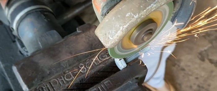 3 tricks for tightening a wire clamp