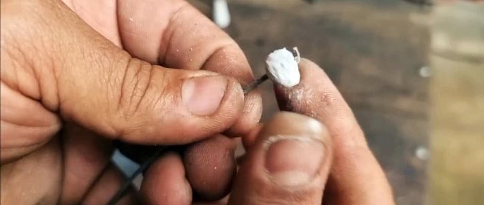 3 pilihan untuk membuat bos yang boleh dipercayai di hujung kabel