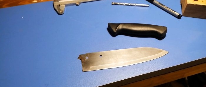 Wie und womit lässt sich eine Messerklinge aus gehärtetem Stahl einfach bohren?