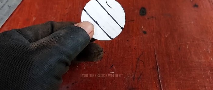 Πώς να κόψετε τέλεια έναν σωλήνα σε ορθή γωνία