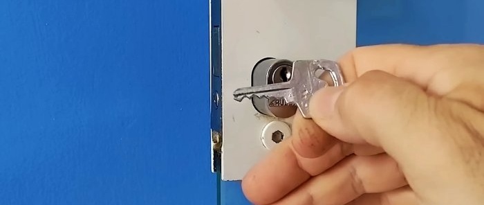 Како направити дупликат кључа ливењем код куће