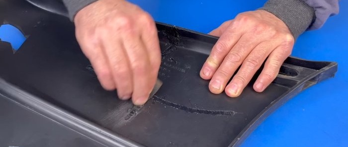 Como restaurar produtos plásticos usando braçadeiras