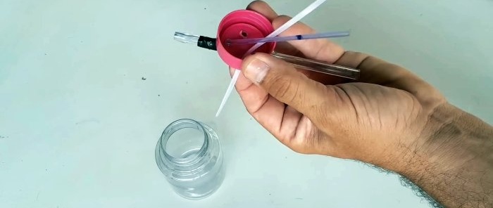 Cómo hacer una mini pistola de pintura con un bolígrafo