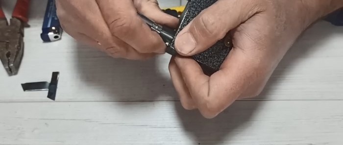Kako pomoću pomoćnog noža otvoriti bravu ako izgubite ključeve