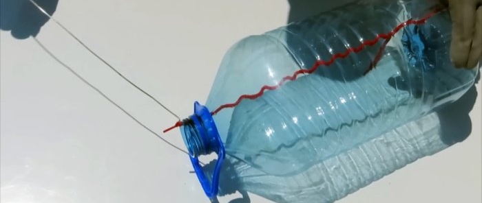 Πώς να φτιάξετε ένα σύστημα άρδευσης με σταγόνες από μπουκάλια PET